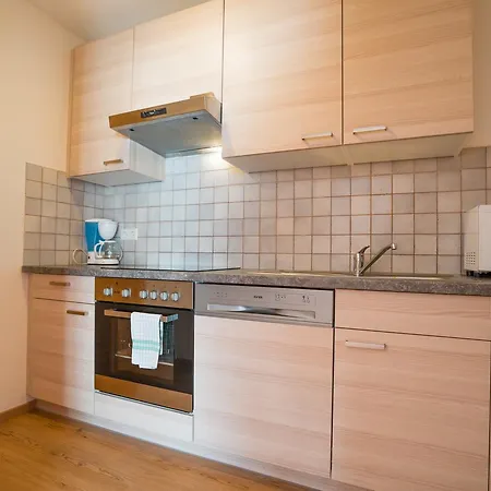 Haus Petergstamm Апартаменти *